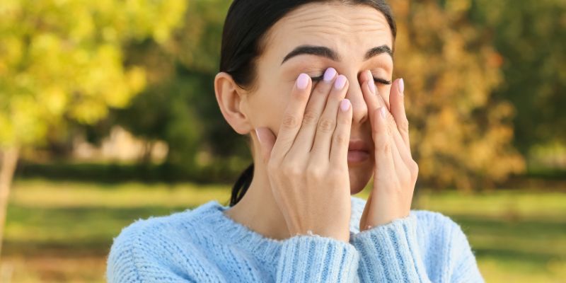 Environmental Allergies: Common Causes, Best Home Remedies, and More 